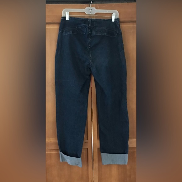 Not Your Daughters Jeans Tuck Technology Size 8 - Picture 2 of 7